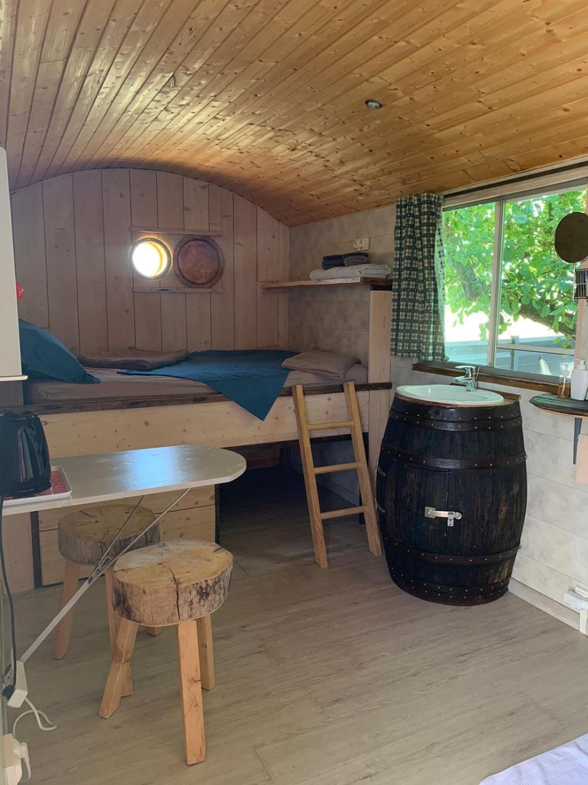 Villa Roulotte Du Berger à Brouviller Extérieur photo